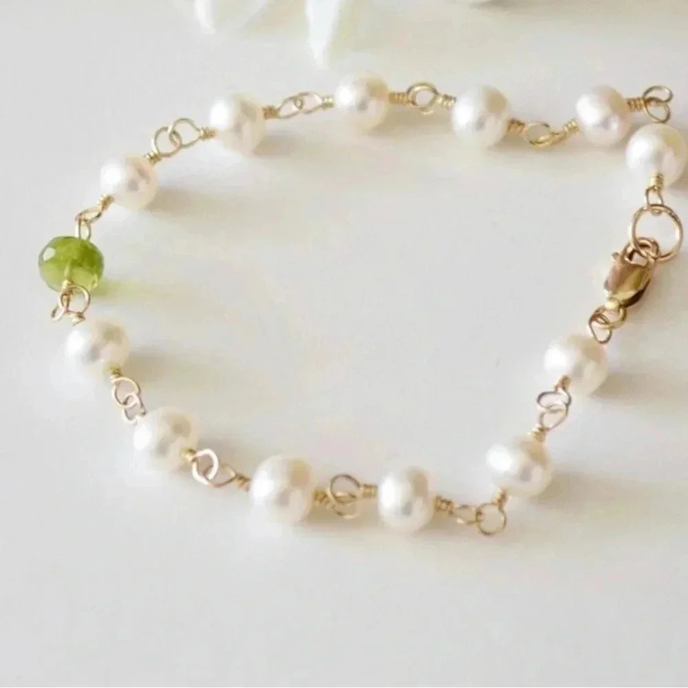 Peridot, Pearl,Gold Filled, August Birthstone, June Birthstone,Green and White